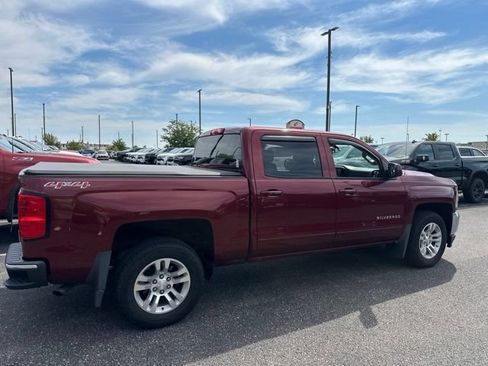 Used 2017 Chevrolet Silverado 1500 LT w/ All Star Edition AWD/4WD image 5