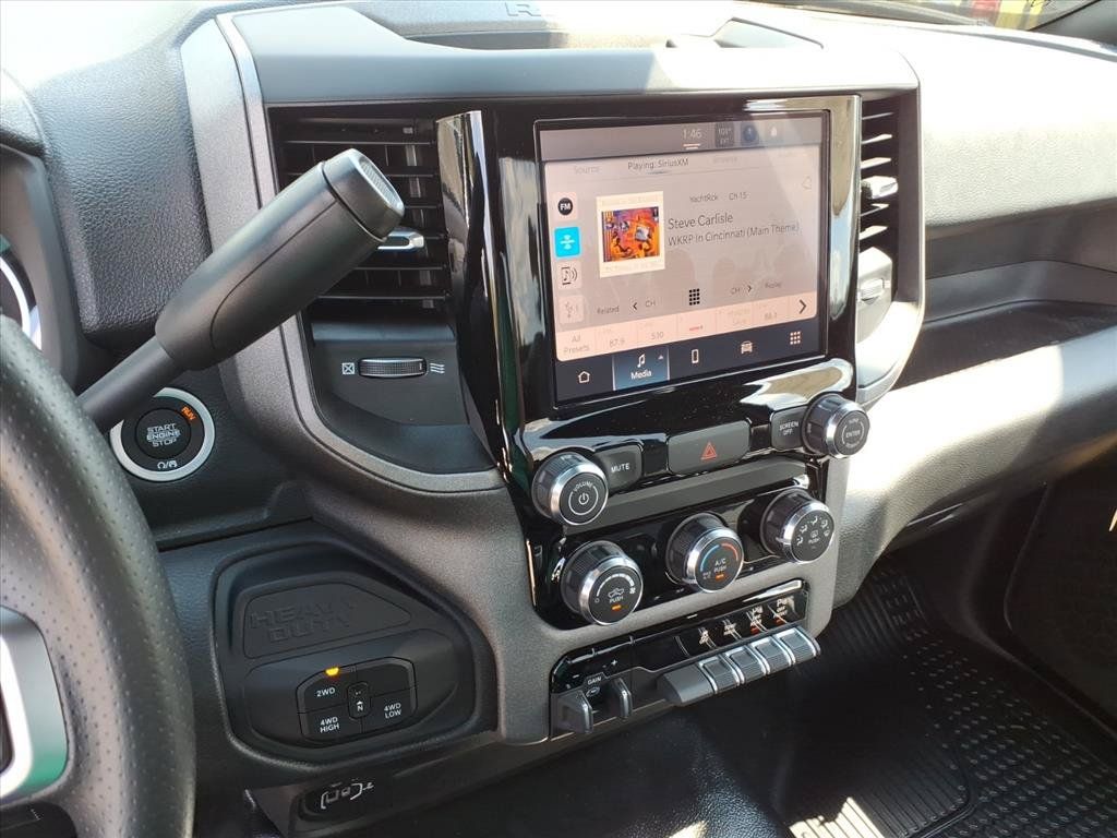 New 2026 RAM 2500 Tradesman w/ Chrome Appearance Group AWD/4WD image 30