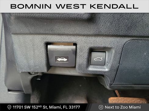 Used 2023 Lexus IS 300 w/ Comfort Package image 26