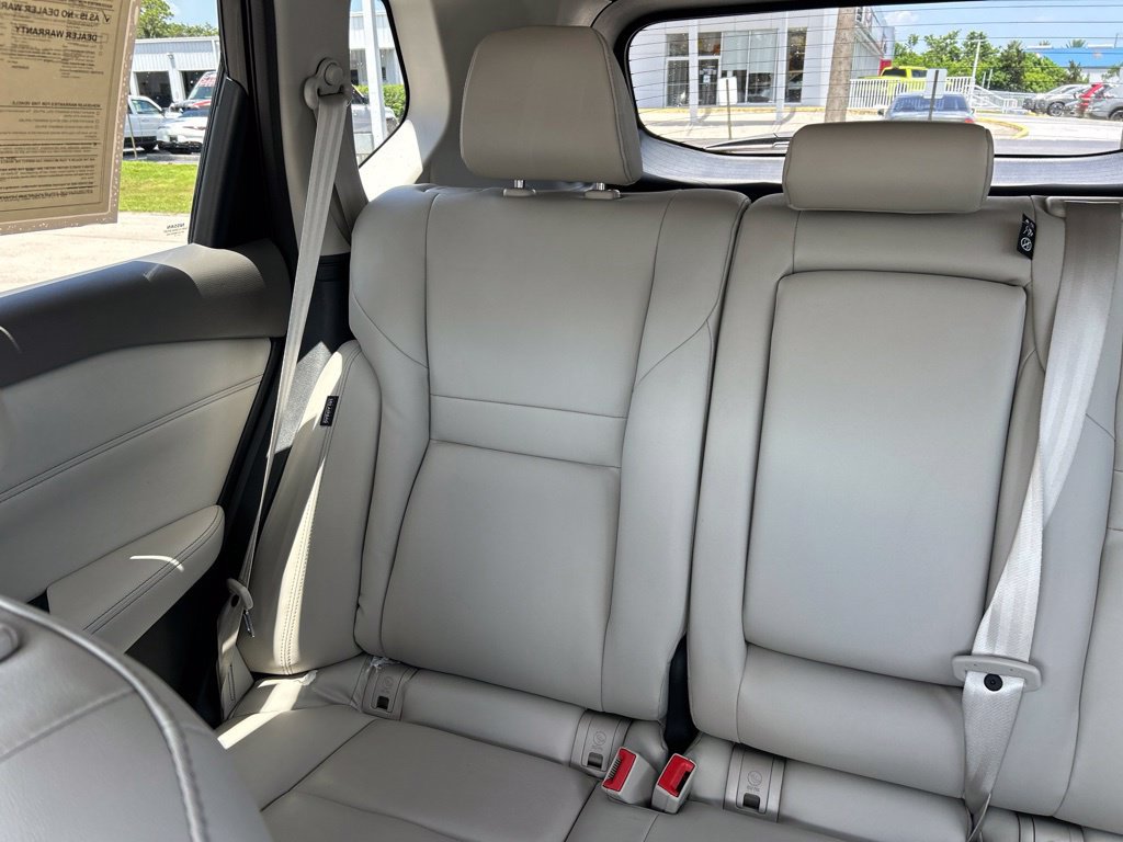 Certified 2024 Nissan Rogue SL FWD image 14