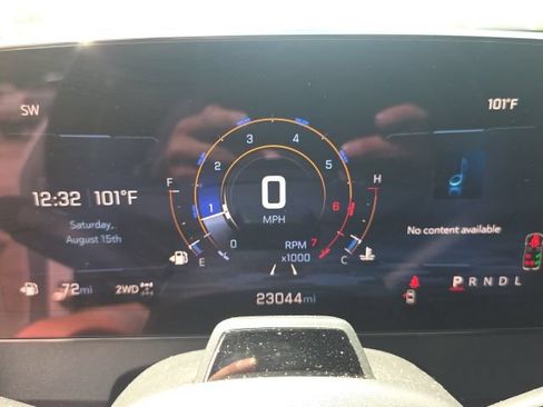 Used 2024 Chevrolet Traverse Z71 w/ Enhanced Driving Package AWD/4WD image 8
