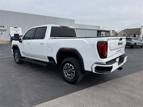 Used 2021 GMC Sierra 2500 AT4 w/ Gooseneck/5TH Wheel Package image 2