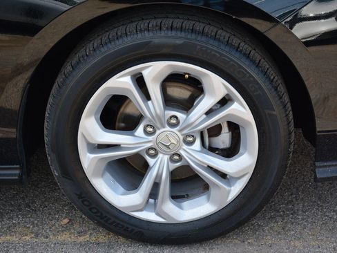 Used 2023 Honda Accord LX image 32