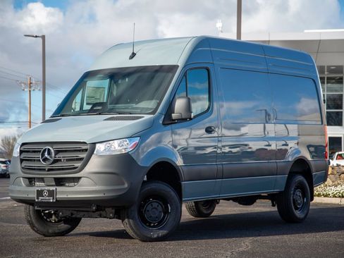 New 2026 Mercedes-Benz Sprinter 2500 image 1