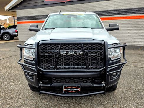 Used 2020 RAM 2500 Tradesman w/ Safety Group image 8