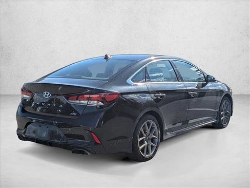 Used 2018 Hyundai Sonata Limited image 4