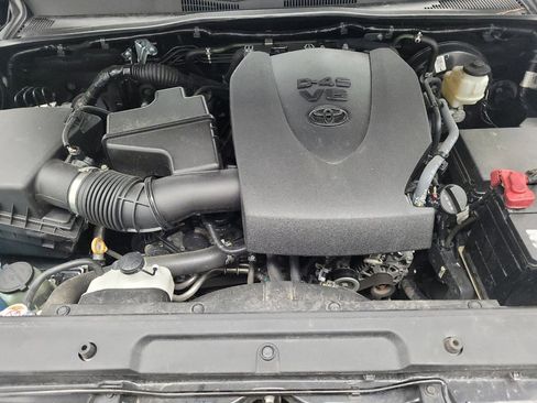 Used 2022 Toyota Tacoma SR RWD image 30