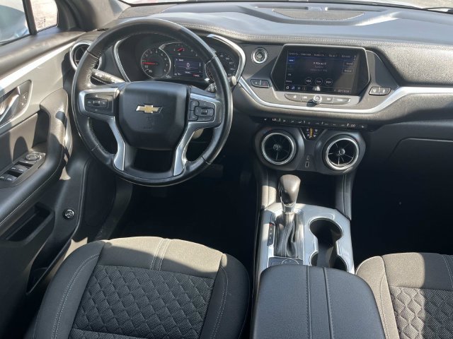 Used 2020 Chevrolet Blazer LT FWD image 15