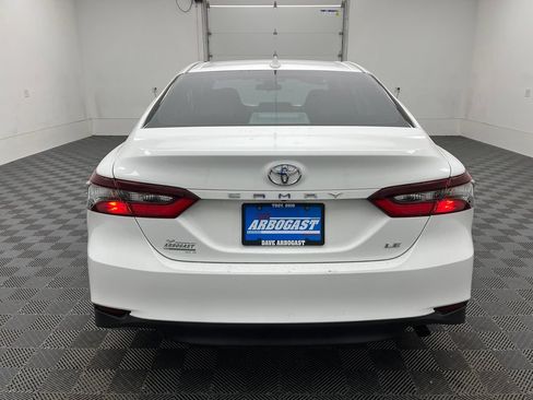 Used 2023 Toyota Camry LE FWD image 9