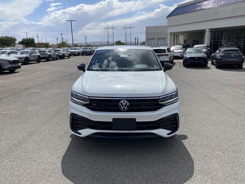 Certified 2023 Volkswagen Tiguan SE R-Line FWD image 49