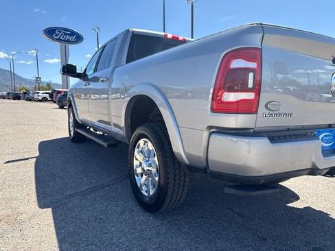 Used 2022 RAM 2500 Laramie AWD/4WD image 13