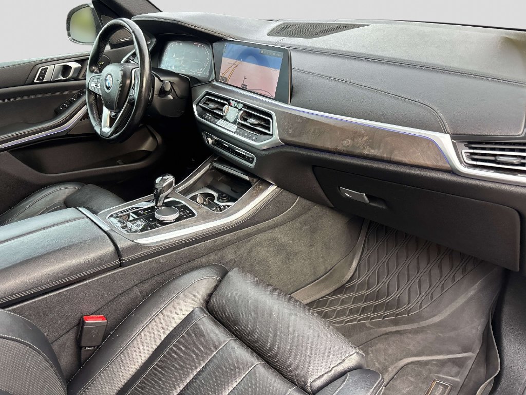 Used 2020 BMW X5 xDrive50i w/ Executive Package AWD/4WD image 21