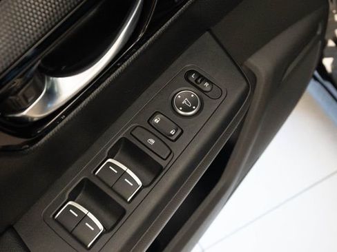 Used 2023 Honda CR-V EX-L image 15