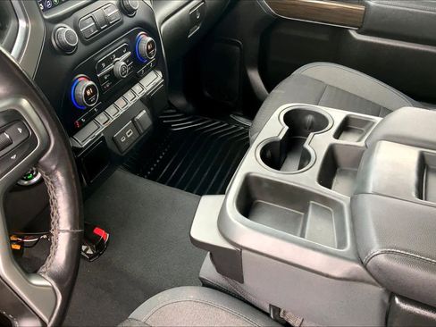 Used 2019 Chevrolet Silverado 1500 LT w/ Texas Edition image 16