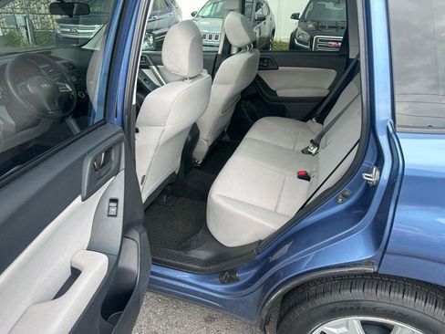 Used 2015 Subaru Forester 2.5i Premium w/ All-Weather Package AWD/4WD image 14