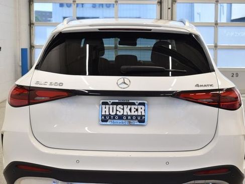 Used 2023 Mercedes-Benz GLC 300 4MATIC image 11
