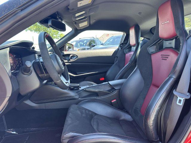 Used 2025 Nissan Z NISMO w/ Floor Mat Package RWD image 18