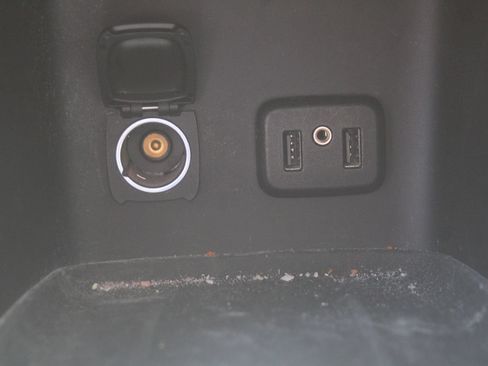 Used 2019 GMC Acadia Denali w/ Technology Package FWD image 46