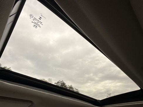 Used 2025 Honda Accord SE image 23