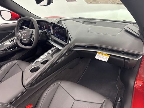 New 2026 Chevrolet Corvette Stingray Convertible w/ Z51 Performance Package image 33