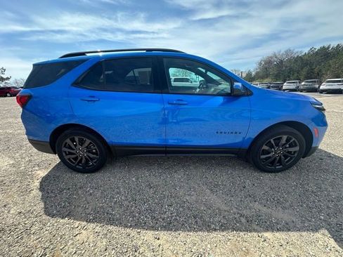 Used 2024 Chevrolet Equinox RS w/ LPO, Floor Liner Package AWD/4WD image 7