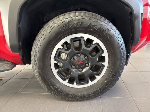 Certified 2025 Toyota 4Runner TRD Off-Road image 55