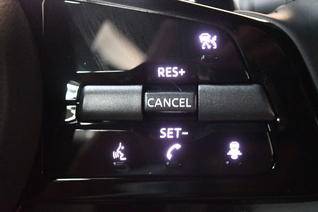 Used 2025 Nissan Z Performance w/ Floor Mat Package RWD image 34