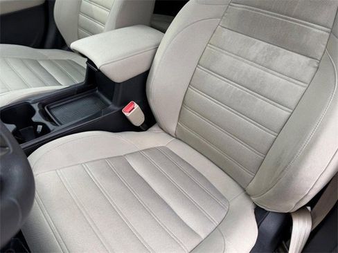 Used 2017 Honda CR-V EX image 32