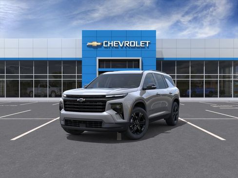 New 2027 Chevrolet Traverse LT w/ Midnight/Sport Edition FWD image 8