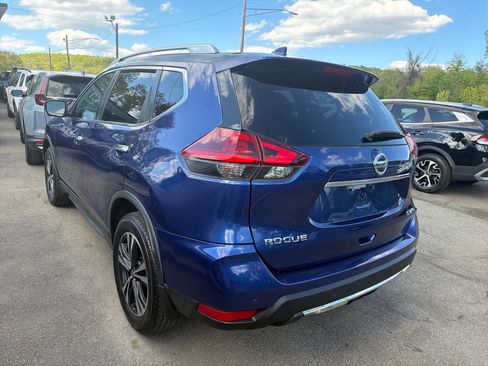 Used 2020 Nissan Rogue SV w/ Premium Package AWD/4WD image 14
