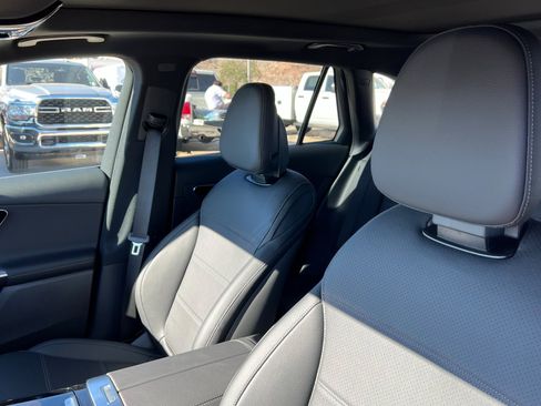 New 2026 Mercedes-Benz GLC 300 4MATIC image 16