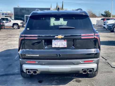 Certified 2026 Chevrolet Traverse LT w/ Driver Confidence Package image 28