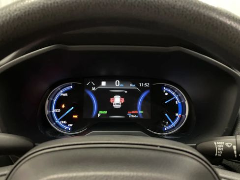 Used 2025 Toyota RAV4 XLE w/ Convenience Package AWD/4WD image 24