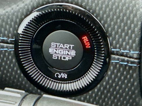 New 2026 Jeep Compass Latitude image 9