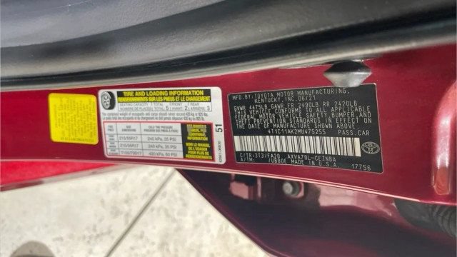 Used 2021 Toyota Camry LE FWD image 11
