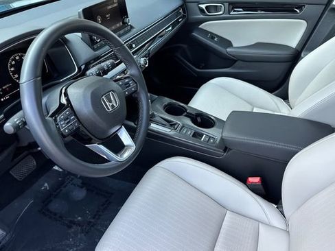 Used 2024 Honda Civic EX-L image 10