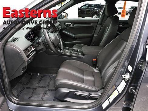 Used 2024 Honda Civic Sport image 14