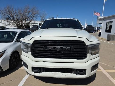 Used 2020 RAM 2500 Laramie w/ Night Edition image 8