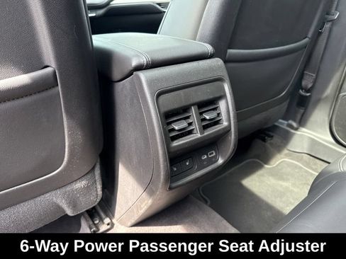 Used 2023 Cadillac XT4 Premium Luxury w/ Cold Weather Package AWD/4WD image 26