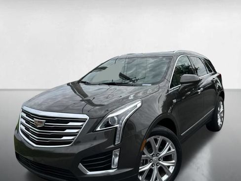 Used 2019 Cadillac XT5 Luxury w/ Advanced Security Package FWD image 1