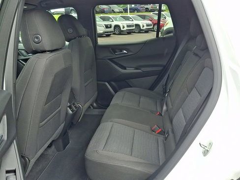 Used 2025 Chevrolet Equinox LT AWD/4WD image 8