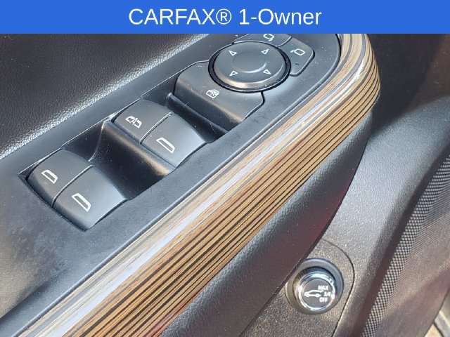 Certified 2023 GMC Acadia SLE w/ Driver Convenience Package FWD image 9
