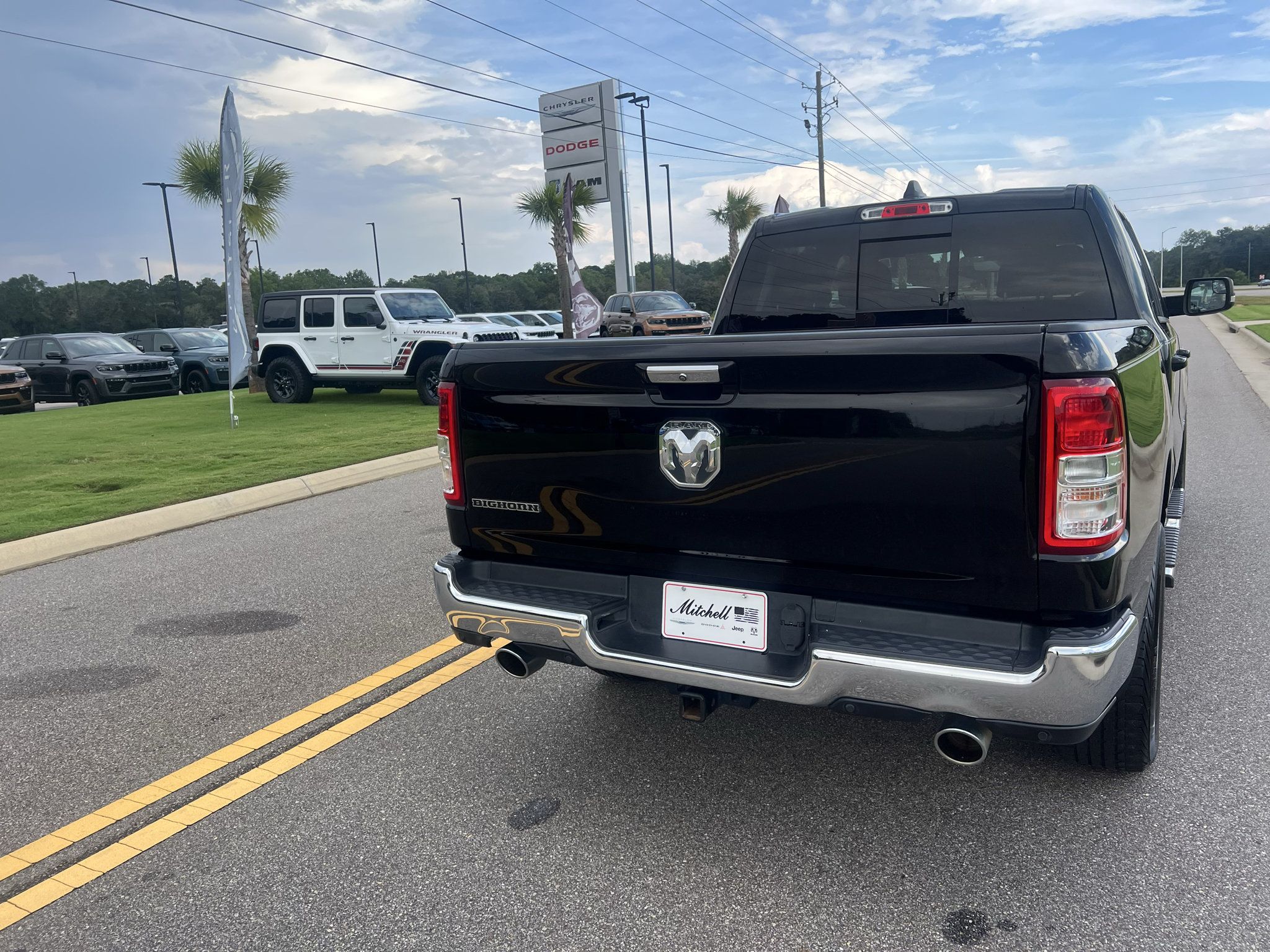 Used 2019 RAM 1500 Big Horn RWD image 9