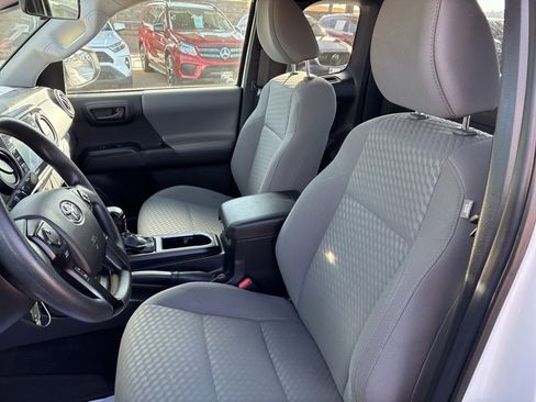 Used 2023 Toyota Tacoma SR image 17