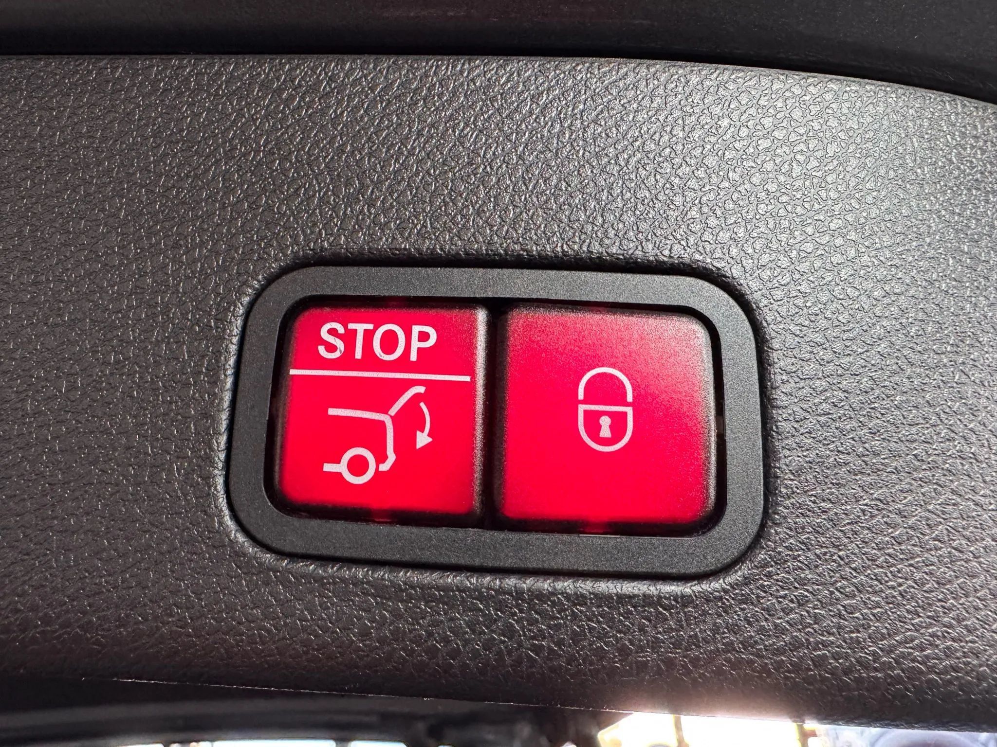 Used 2019 Mercedes-Benz GLS 550 4MATIC image 47