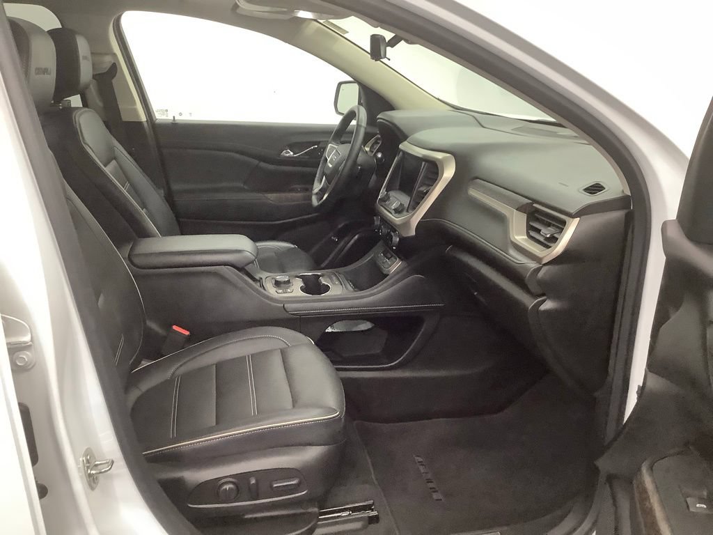 Used 2023 GMC Acadia Denali w/ Denali Technology Package AWD/4WD image 29
