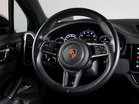 Certified 2023 Porsche Cayenne AWD/4WD image 15