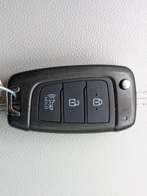 Certified 2024 Hyundai Tucson SE FWD image 28