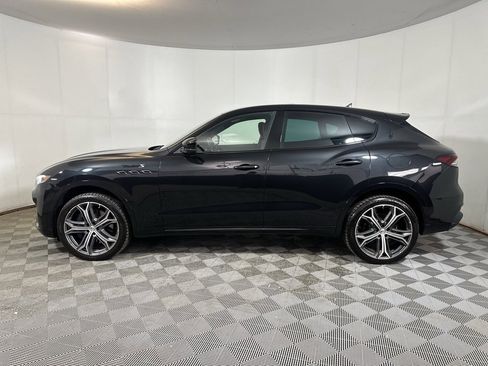 Used 2022 Maserati Levante Modena S image 3