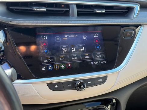 Used 2020 Buick Encore GX Essence image 21